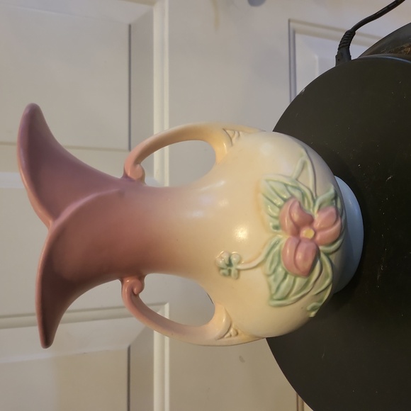 Other - VINTAGE c1940's HULL WILD FLOWER ART POTTERY VASE  with HANDLES